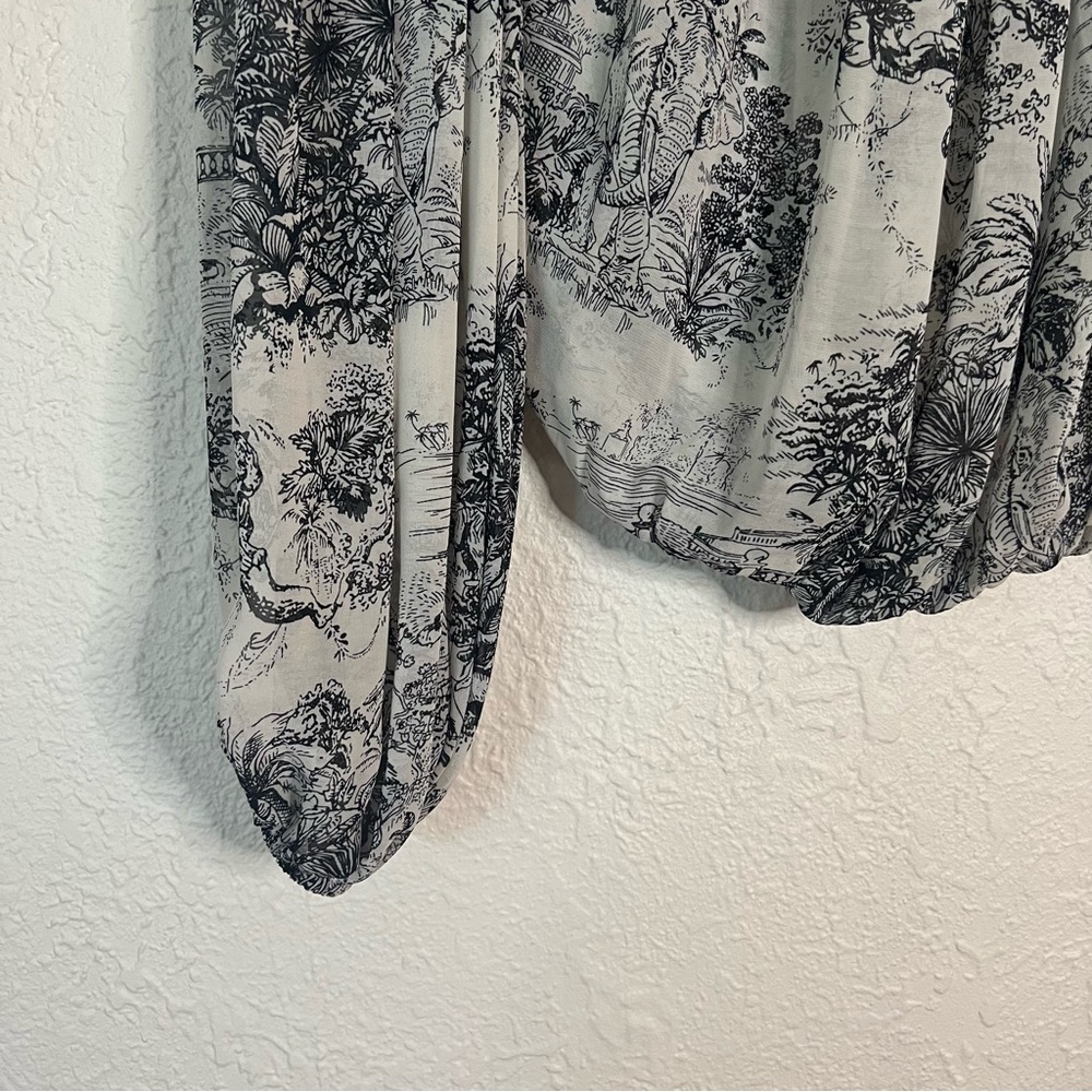 VICI | Off the shoulder top - Picture 9 of 11